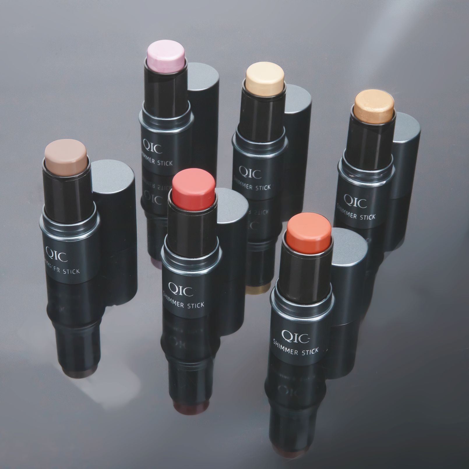 QIC Qini Color Highlighter Contouring BrighTening Shadow Stick Three-dimensional Facial Foundation Cream Bed Pencil Blush Stick Makeup Application Scenario