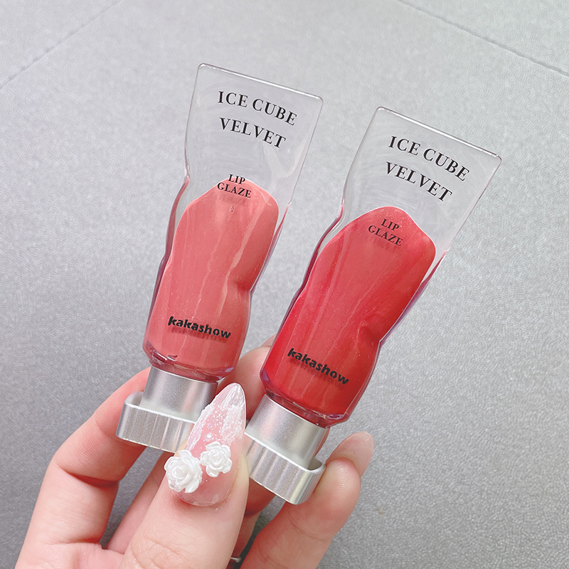 kakashow ice cube velvet Lip gloss matte finish Red Lip gloss transparent pigment whitens and is not easy to stick to the lip mud details Picture