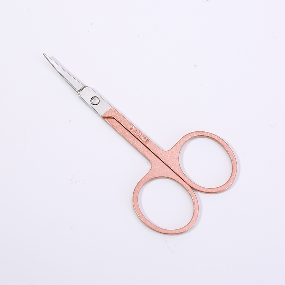 LMLTOP Coffee-colored pointed eyebrow scissors, stainless steel scissors, false eyelashes, double eyelid stickers, beauty Scissors TOP-020 Application Scenario