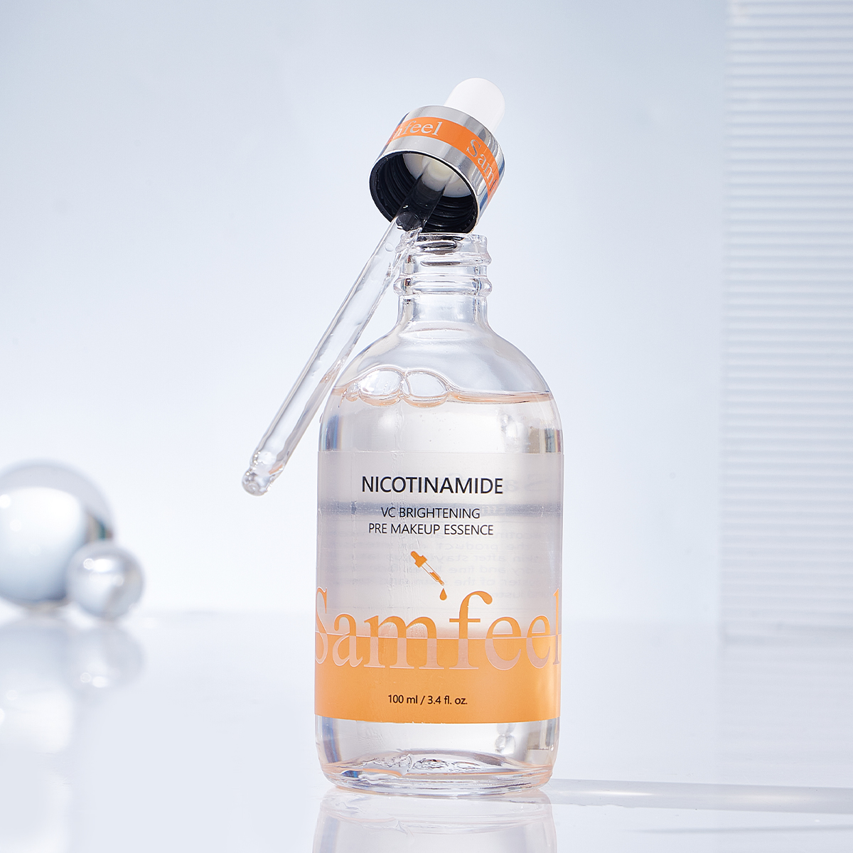 Nicotinamide VC Brightening Pre makeup essence details Picture