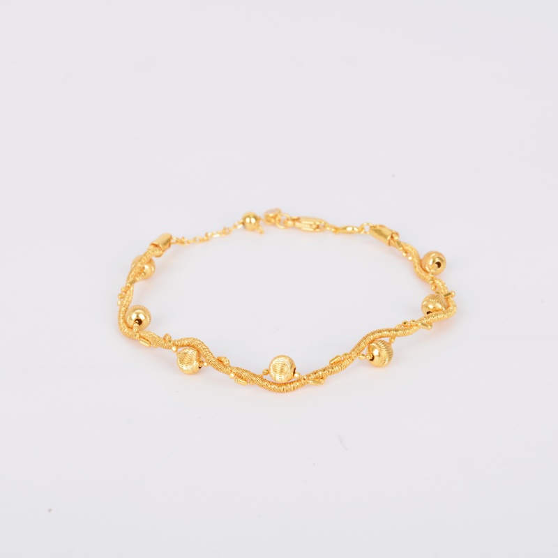 This retro golden double-layer small round bead bracelet exudes an exquisite and refined, niche and high-end charm. It is a layered jewelry details Picture