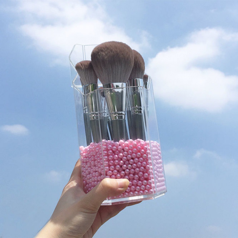 14-piece soft makeup brush set for beginners, loose powder, eyeshadow, blush, and highlights. First encounter with Li, a student from Cangzhou Application Scenario