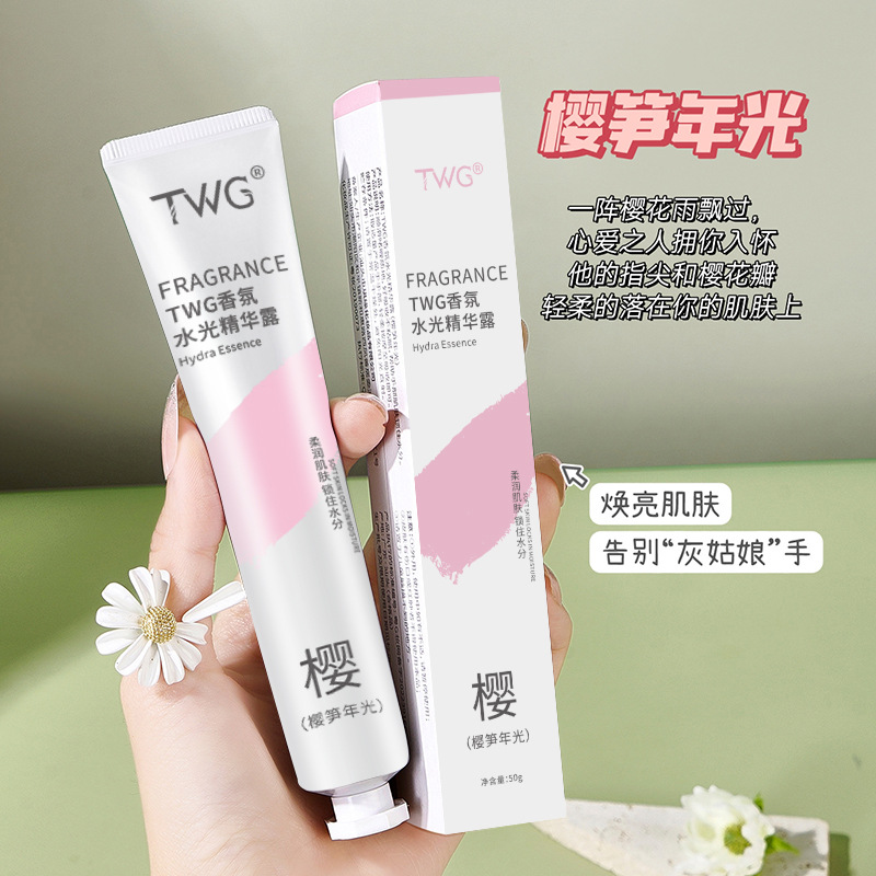 TWG Scented Hand Cream for Women, moisturizing, hydrating, whitening, refreshing and non-greasy, autumn and winter moisturizing lotion, anti-cracking cream Application Scenario