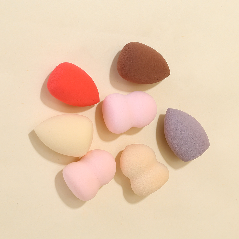 LMLTOP Mixed Color Enchanted Powder Puff 8-piece mini Water Drop Gourd Makeup and Beauty Egg Set TOP-033 Application Scenario