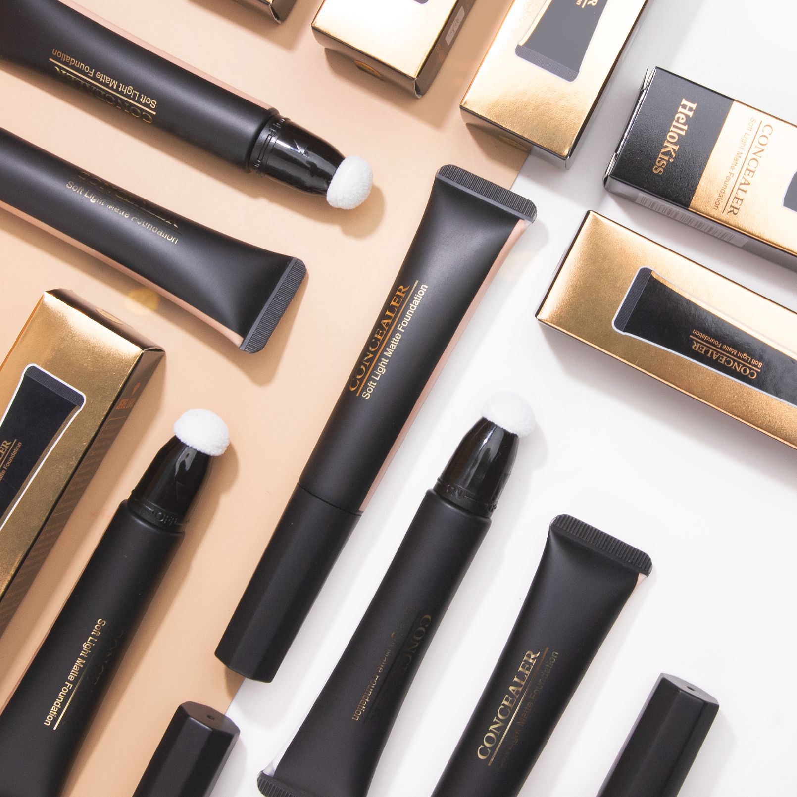 Hellokiss Concealer Foundation Moisturizes, adheres well and naturally brightens the wheat bronze color. Temperature-adjustable Foundation cross-border Application Scenario