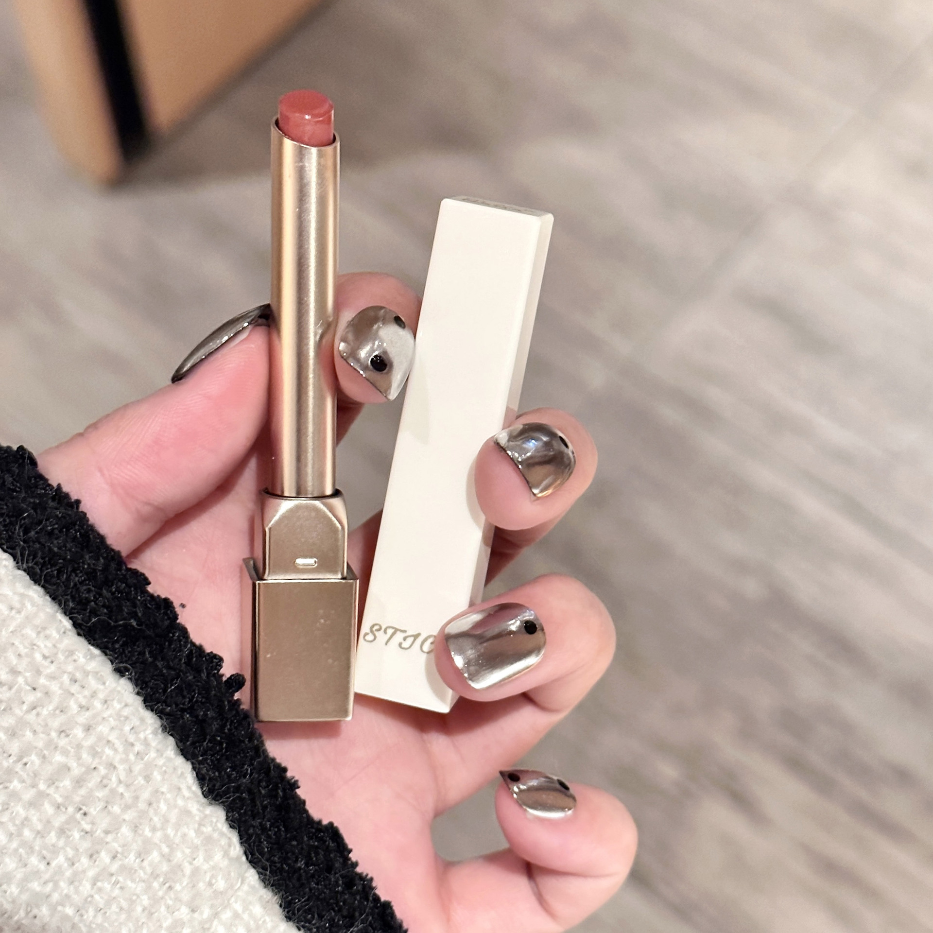 BLACK NANA Milk Velvet Mist Small Tube Lipstick Velvet matte Whitening Lip Gloss, energetic and versatile wholesale cross-border Specification drawing