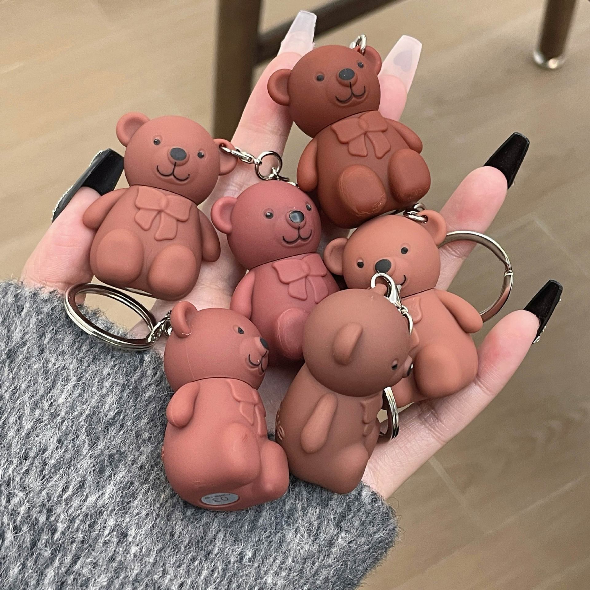ART VALUE Keychain Bear 6-color Lip Gloss, Natural matte Whitening Lip gloss, affordable wholesale for students full figure
