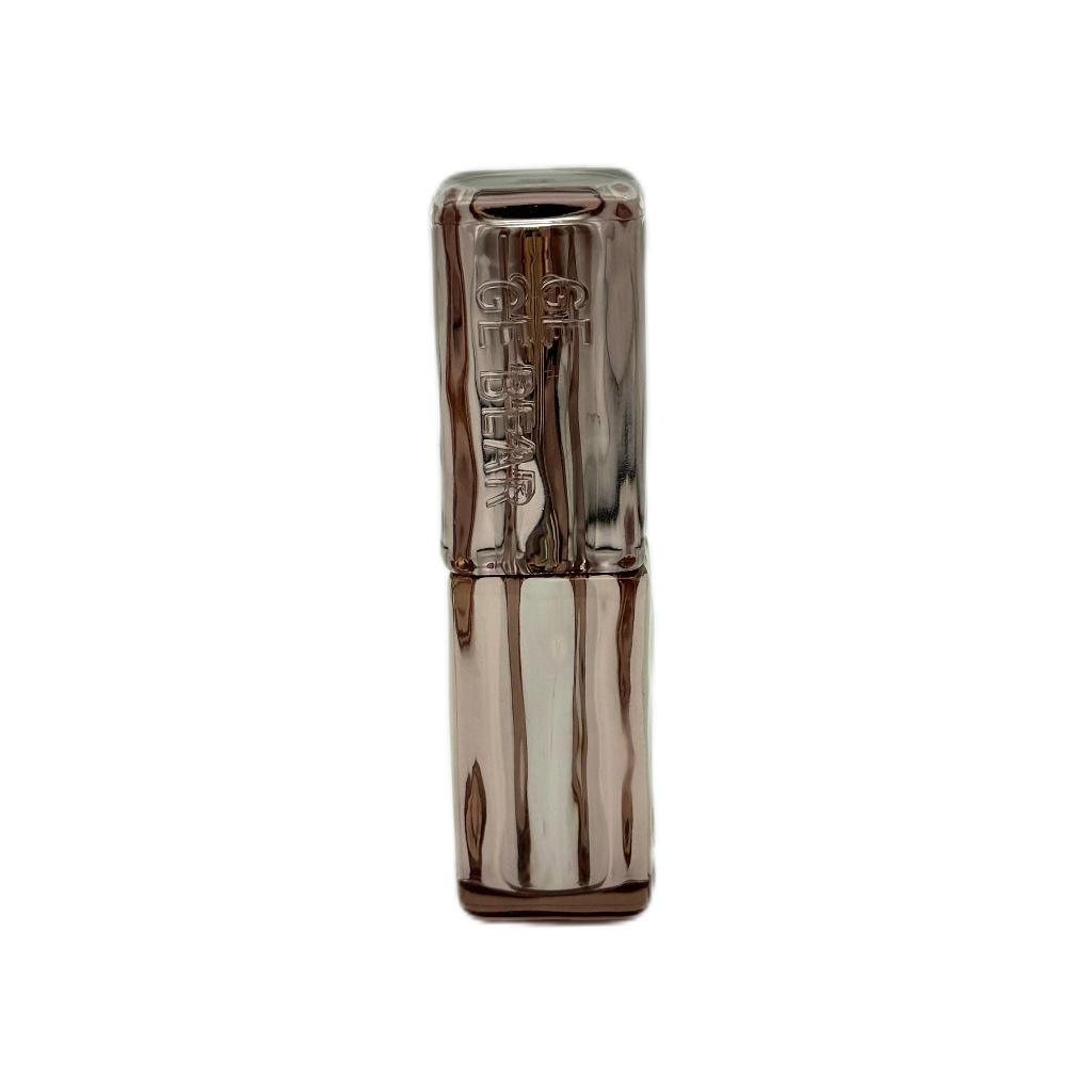 Gege bear Ice Extract Water Light Lipstick moisturizes and protects the lips naturally, making them look fair and pure. Affordable makeup Item Picture