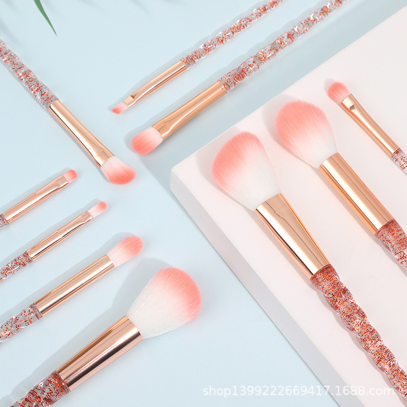 High appearance level unicorn soft makeup brush, blush, eyeshadow brush, contouring brush, easy to smudge and non-irritating makeup brush wholesale full figure