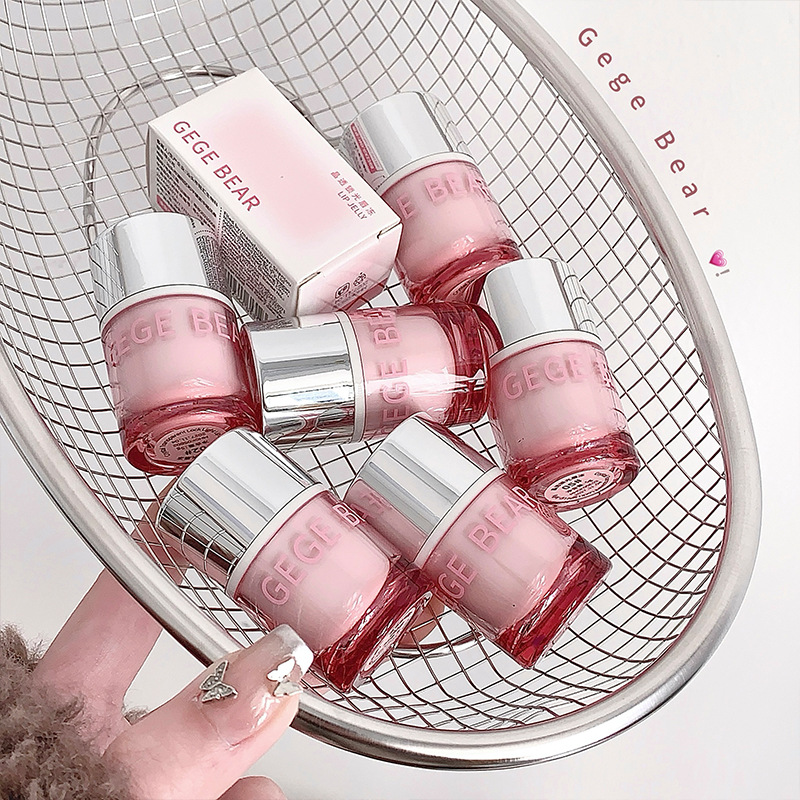 Gege bear Crystal Clear Locking Light Lip Freeze for Spring and Summer hydrates, moisturizes, brightening, prevents dryness and cracking, and the mirror surface is not easy to stick to the cup for makeup details Picture