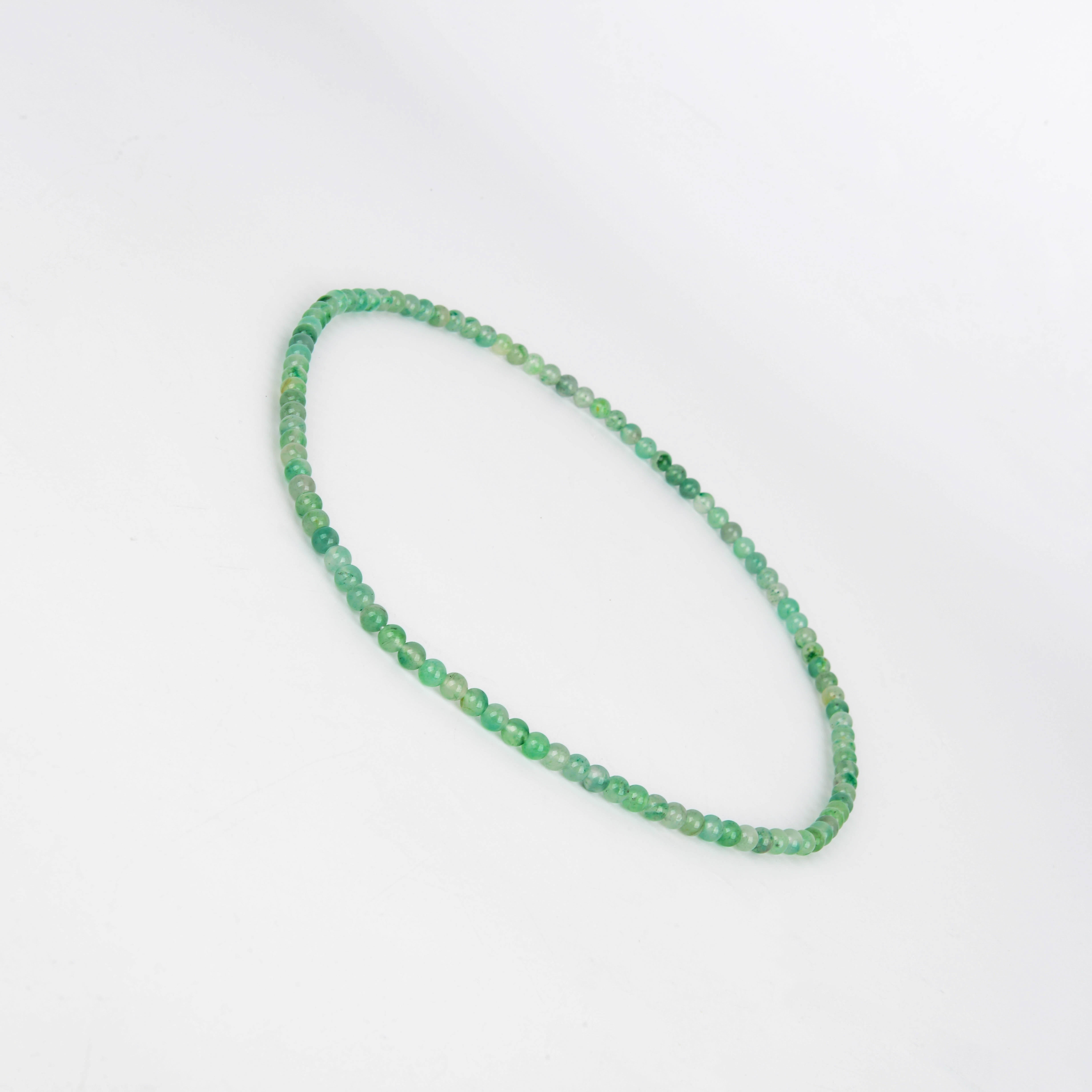 African green design bracelet, necklace, earrings, Douyin hit Mother's Day gift, niche high-end three-piece set wholesale Application Scenario