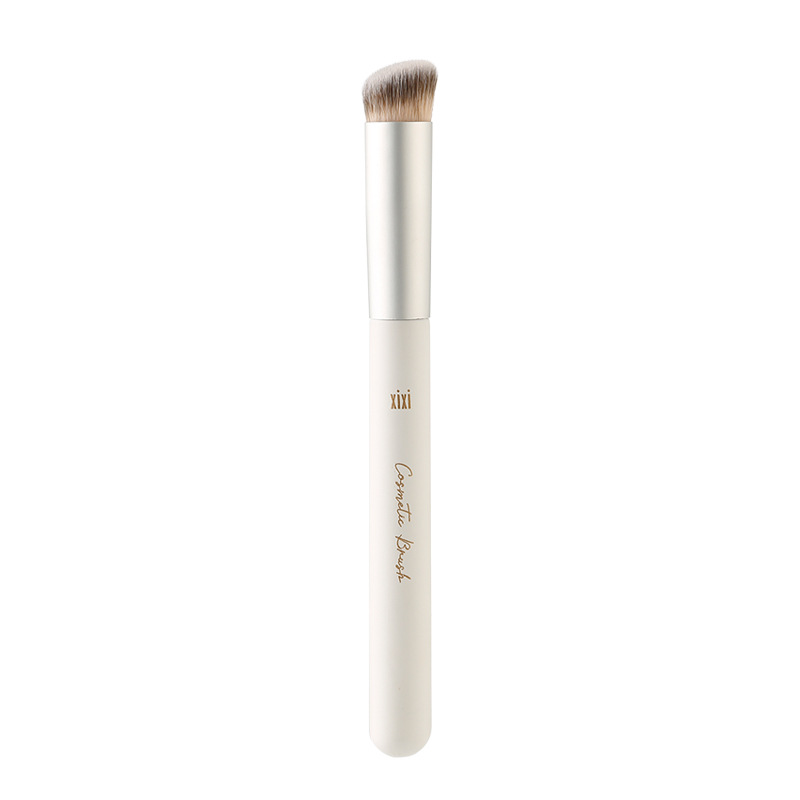 xixi Concealer Brush 270 naturally adheres without powder absorption, oblique head makeup brush leaves no trace, soft and skin-friendly, does not prick the face X765 Item Picture