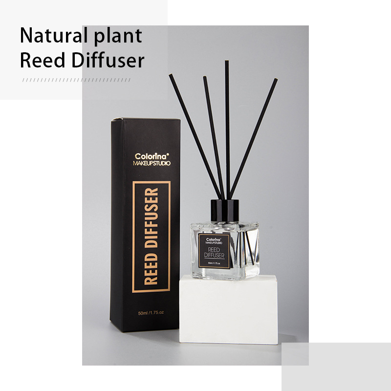 Wholesale of cross-border flameless aromatherapy, long-lasting aromatic essential oils for home use, bedroom and toilet deodorization, home perfume and freshener full figure