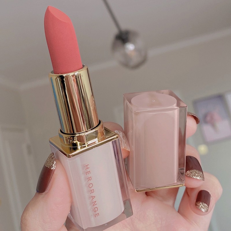 HERORANGE Crystal square Tube Lipstick for women, non-fading and non-staining cup, affordable everyday lipstick for students to look fair without makeup full figure