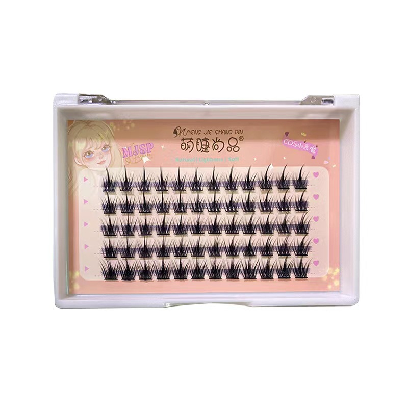 The pure wild little devil cosplay comic version of three and five rows of segmented self-grafted false eyelashes, naturally realistic eyelashes Application Scenario