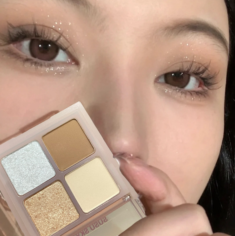 SUSU SKY Berry Eye Shadow Four-Color Eyeshadow matte Brightening Fine Sparkling High Light Low Saturation Nude Eyeshadow palette Application Scenario