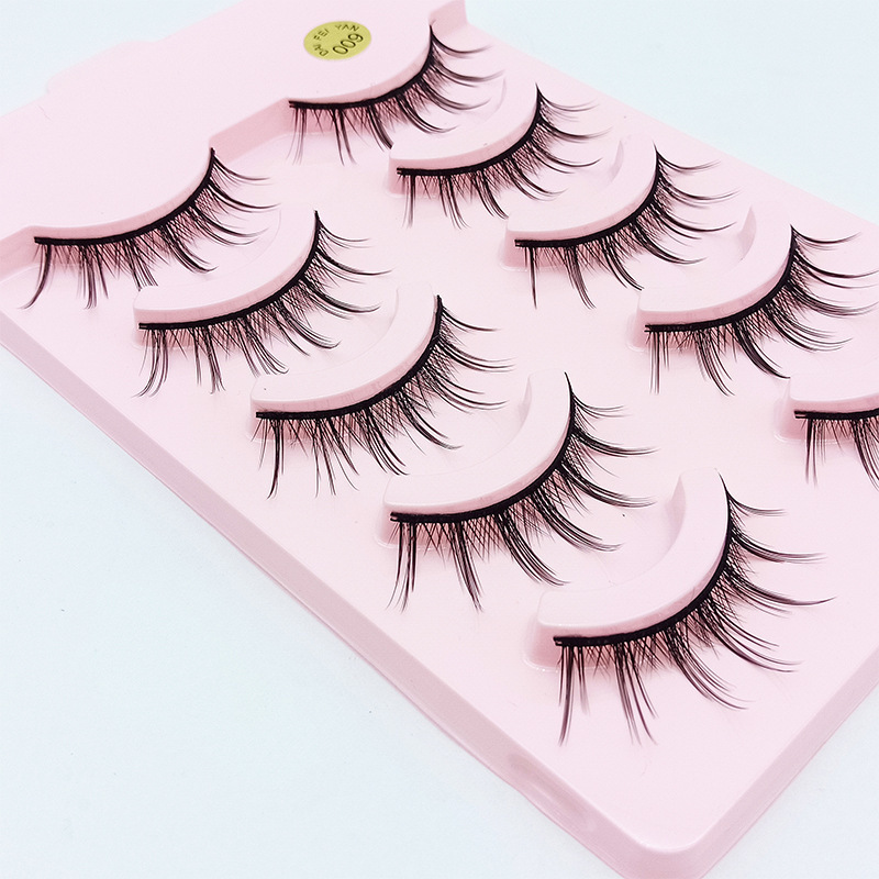 Comic Eyelash 009 Five pairs of false eyelashes, fairy hair natural nude Makeup style, can support double eyelids and eyelashes in daily life full figure