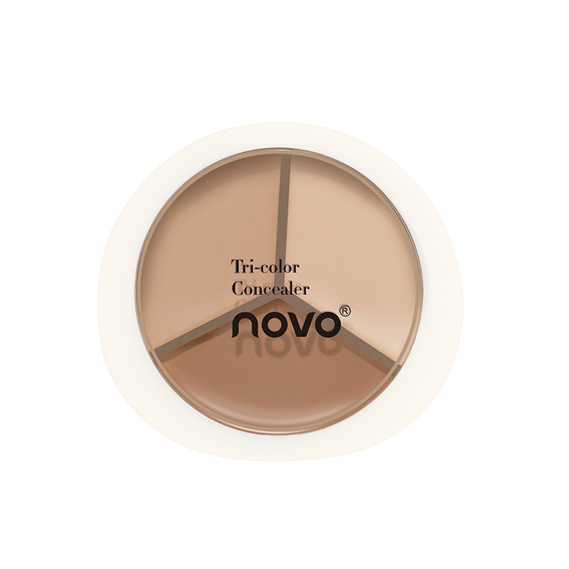 novo Pure and Light Three-Color Concealer Hydrates and moisturizes without powder clog, covering acne marks, spots and tear troughs. Concealer palette Item Picture