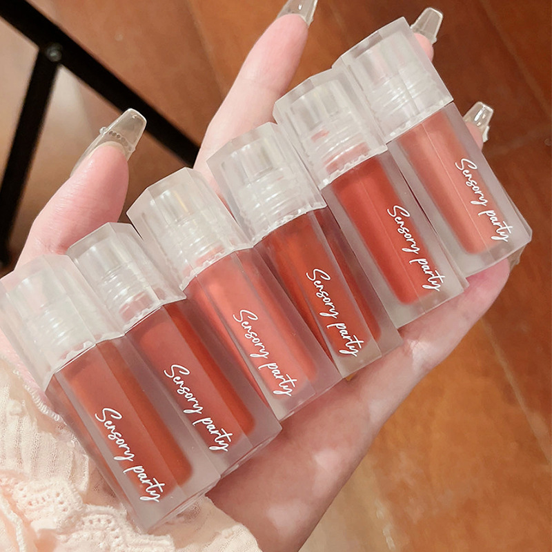 Sensory Party Matte velvet lip gloss, matte and white lip paste, not easy to stick, affordable for students, cross-border from Southeast Asia full figure