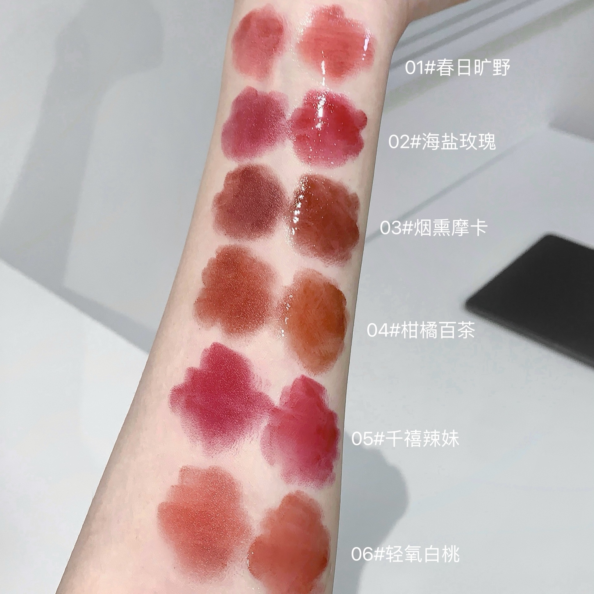 kakashow double-headed color-fixing raincoat lipstick matte, waterproof, non-stick to water, mirror-like, transparent lip gloss Specification drawing