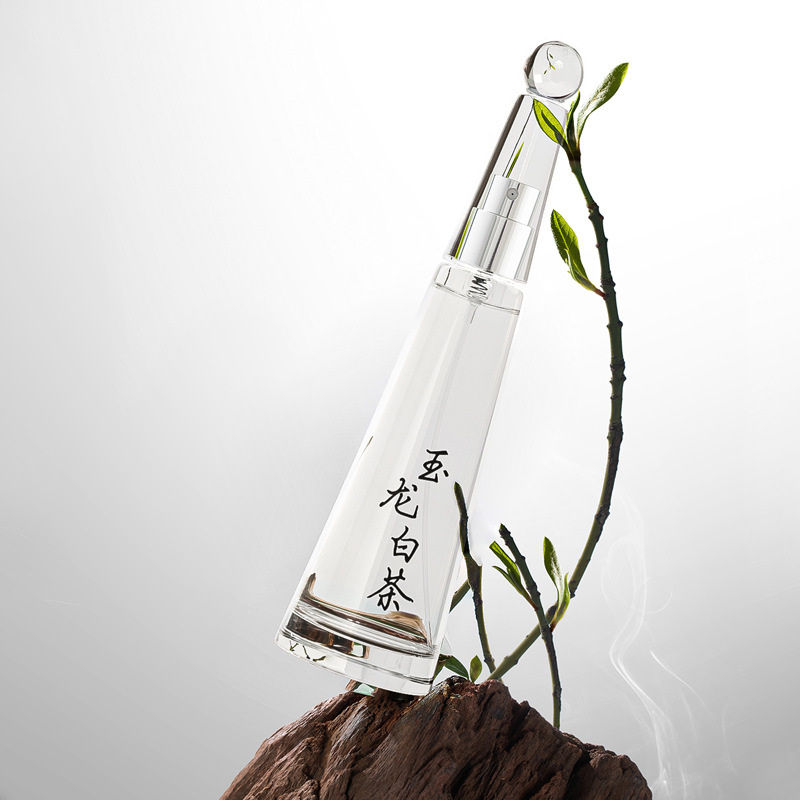 Xiaocheng Yixiang's new women's perfume, featuring gardenia, osmanthus and Yulong tea, has a long-lasting fragrance and is a bestseller on Douyin. Wholesale Specification drawing