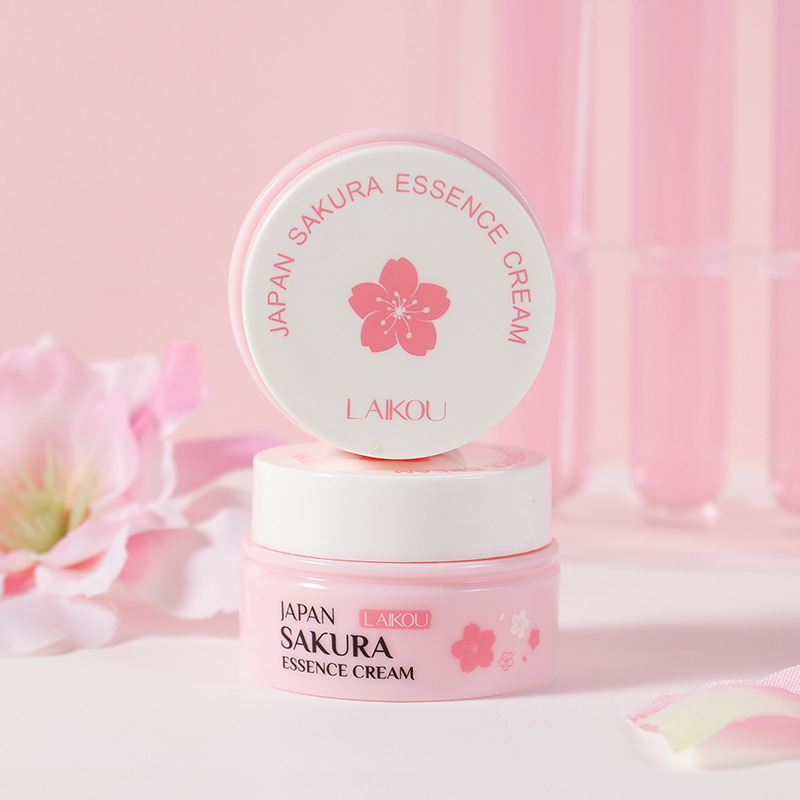 Cross-border LAIKOU Japanese Cherry Blossom Moisturizing Essence Cream 8g Hydrating and Moisturizing Mini Travel Set in stock from the manufacturer full figure