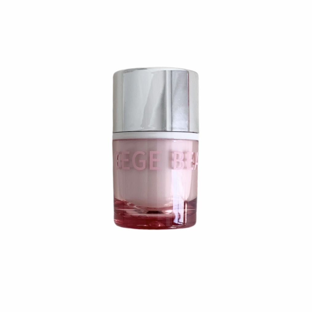 Gege bear Crystal Clear Locking Light Lip Freeze for Spring and Summer hydrates, moisturizes, brightening, prevents dryness and cracking, and the mirror surface is not easy to stick to the cup for makeup Item Picture