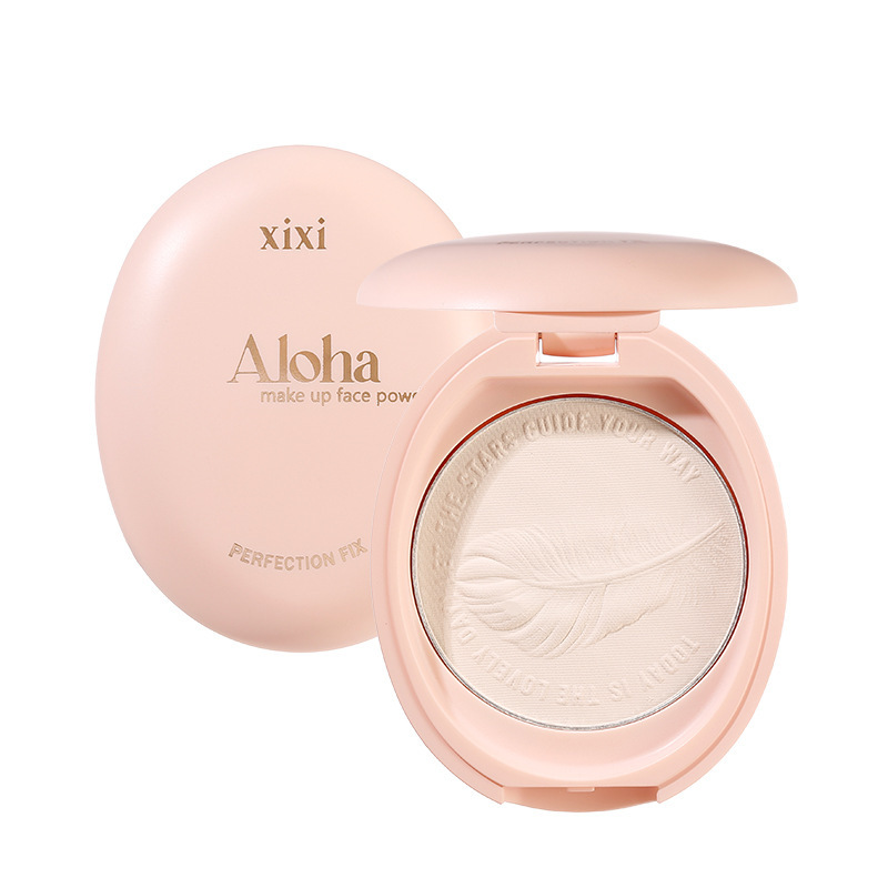 xixi Soft Light Feather Setting Powder Compact features a matte, soft mist concealer, long-lasting water resistance, and no smudging. It's a pseudo-natural look for students Item Picture