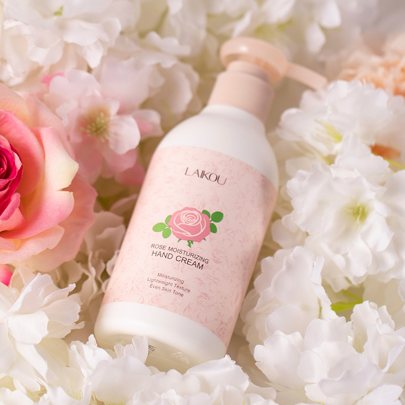 The manufacturer has a new cross-border product, LAIKOU Hydrating Hand Cream 220ml, in stock. It hydrates, moisturizes and nourishes the skin on hands full figure