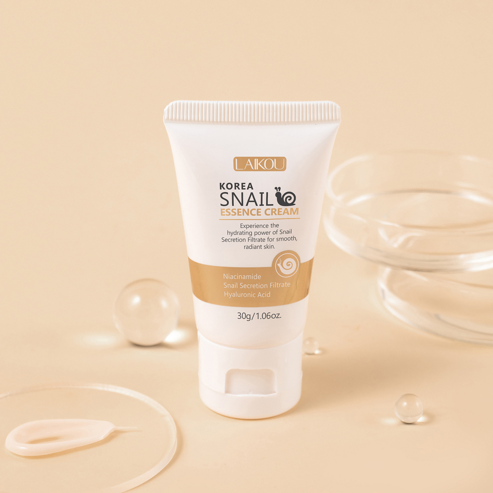 Cross-border Laicome Beef Essence Cream 30g Hydrating and Moisturizing Cream to nourish the facial skin, available for wholesale from the manufacturer Application Scenario