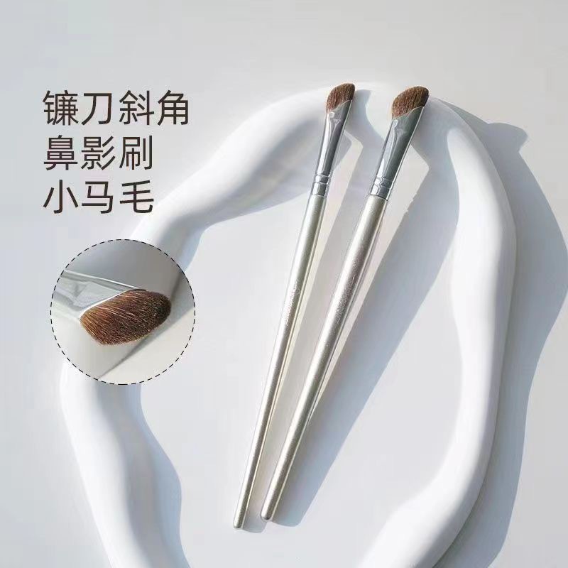 Direct sales from the factory with Yunnan porcelain semi-fan-shaped nose shadow brush, sickle nose shadow brush, blade eyeliner brush, and soft animal hair brush Specification drawing