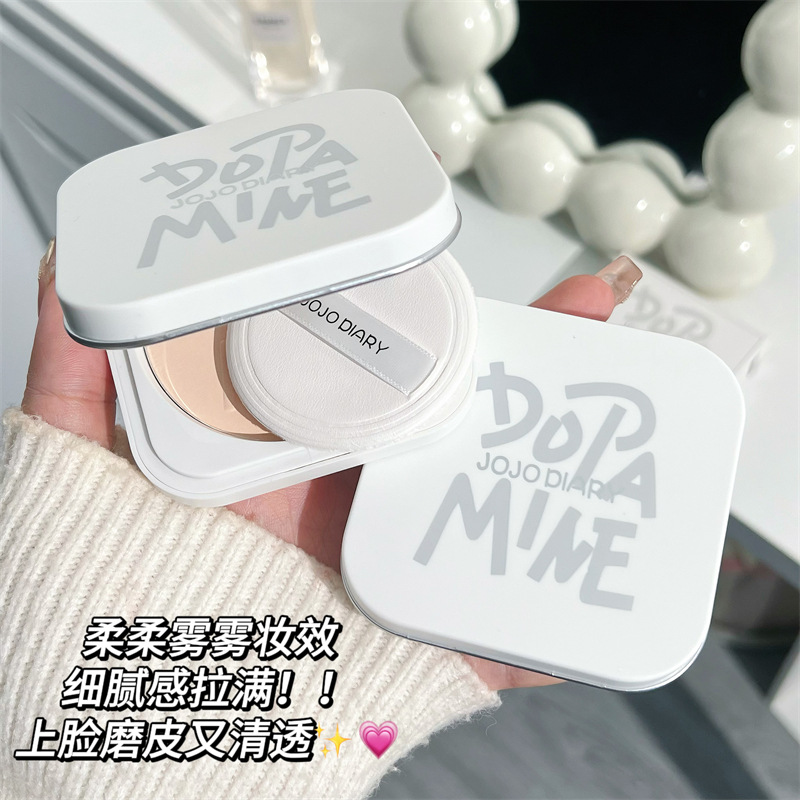 JOJO DIARY Powder Compact: Oil-control, concealer, Contactant, dry and wet dual-purpose Moisturizing Dry powder, Setting, loose powder, long-lasting, waterproof for women details Picture