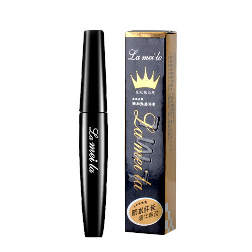 The long and curly mascara is waterproof, sweat-proof, and does not easily smudge. It is natural, long-lasting, and does not easily clump. It is a thick, dark and shiny styling cream Application Scenario