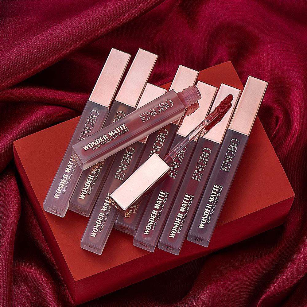 ENGBO matte lip gloss does not stick to the rim red, is waterproof and does not smudge. Lip oil for cross-border e-commerce beauty products, European and American style Specification drawing
