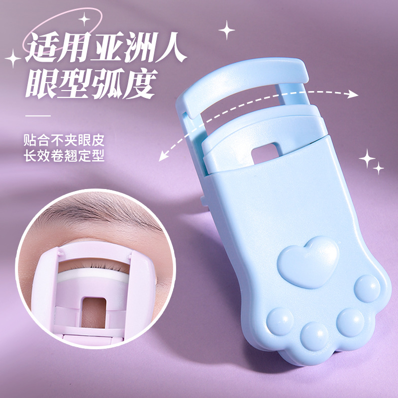 LMLTOP Cat Paw Sunflower Eyelash Curler Wide-angle Local Combination Eyelash Curler Box Set SY533 Application Scenario