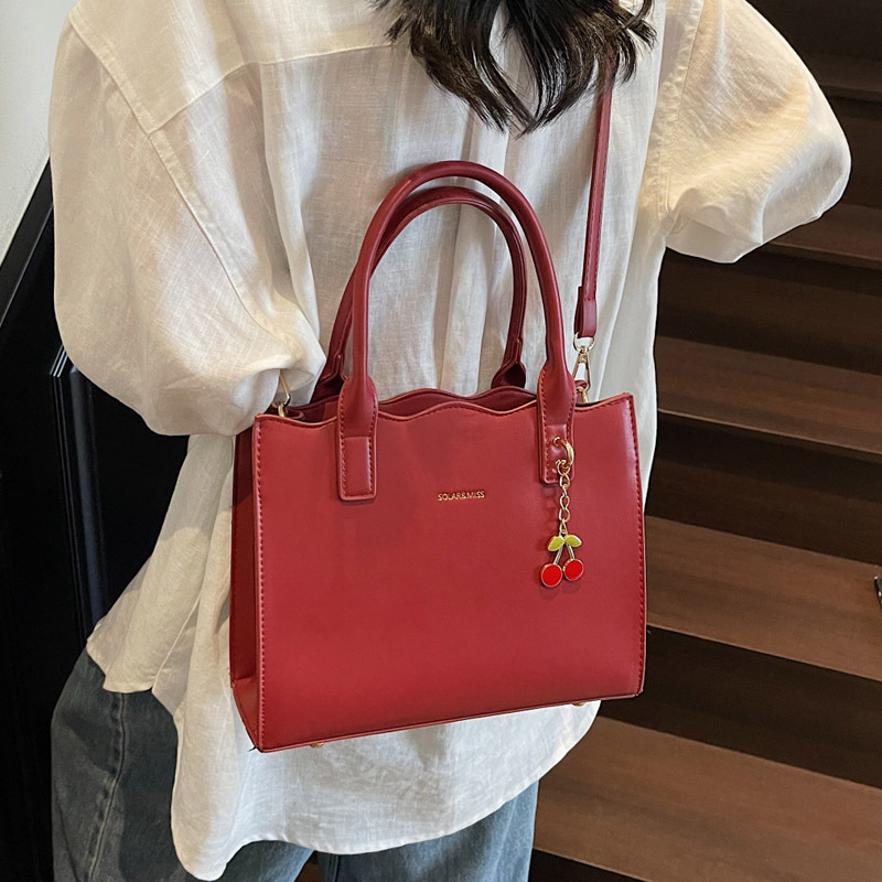 Fashionable crossbody small bag for women, 2025 summer new bridesmaid bag, hand-held small bag, elegant wedding bride bag Specification drawing