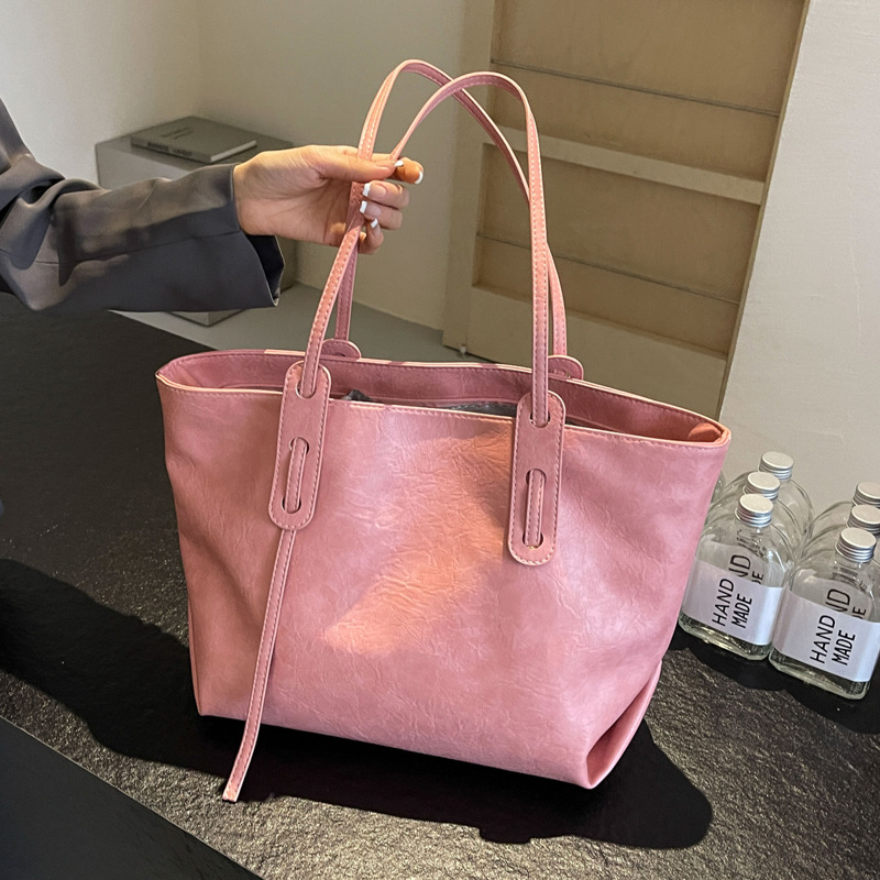 2025 Korean retro solid color casual and simple tote bag, versatile for commuting, fashionable and large-capacity bag for women Specification drawing
