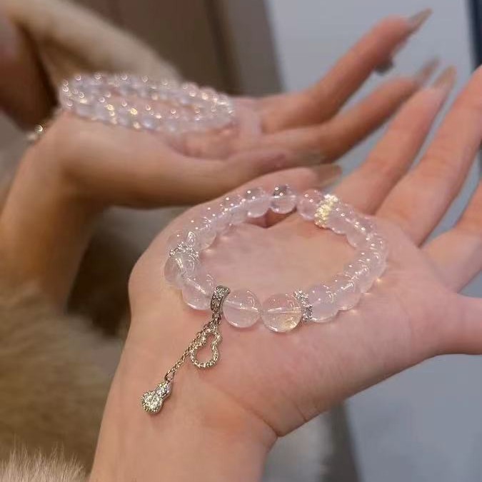 The same style of pink crystal bracelet on Xiaohongshu for women, with a unique and high-end feel. The white crystal bracelet is elegant and stylish. It's a pink crystal bracelet for women, 376 Specification drawing