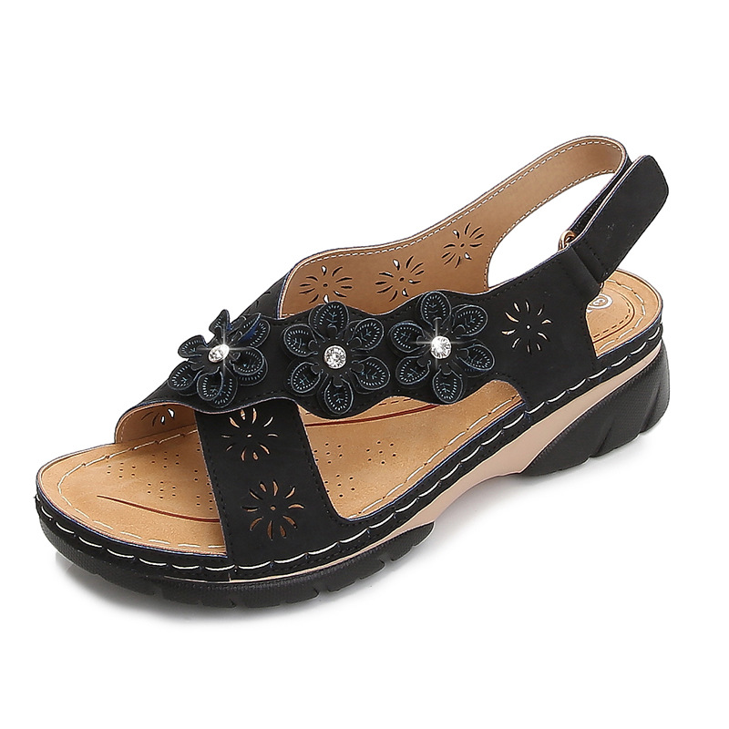 Cross-border best-selling women's sandals, 2021 new summer flower-patterned women's sandals from Europe and America, direct sales from foreign trade women's shoes manufacturer full figure