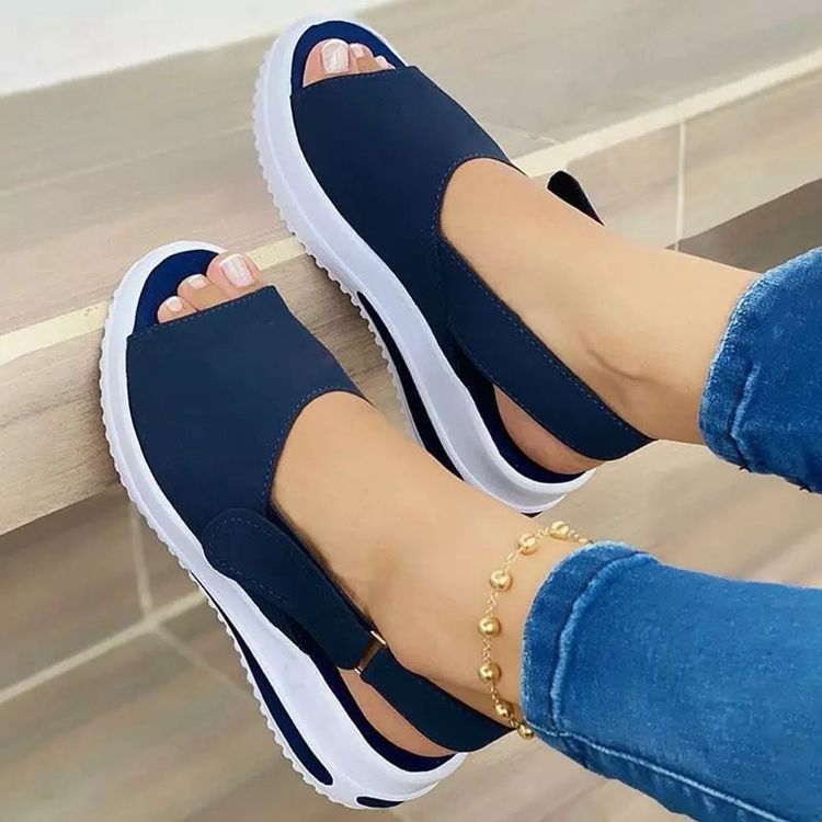 2021 Foreign trade new large-sized fish-mouth wedge heel shoes for women, thick-soled beach Velcro sandals in solid color, light opening single shoes for women Application Scenario