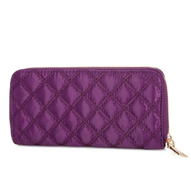 A set of women's bag, a multi-piece women's bag with a diamond pattern, a single-shoulder bag, a fashionable European and American style, a cross-border crossbody large bag Application Scenario