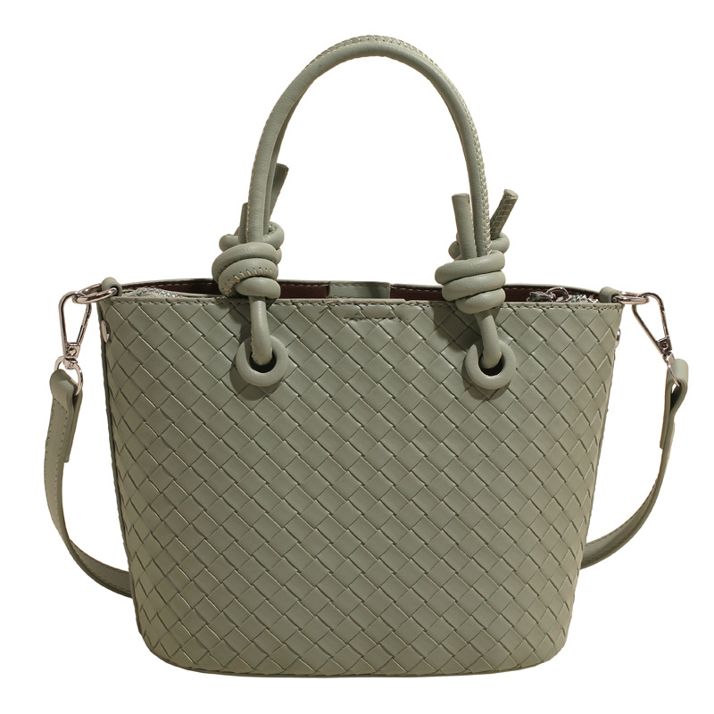 A simple and elegant bucket bag for women, a Korean-style single-shoulder bag for commuting to work in 2025, a new trendy and fashionable crossbody bag Item Picture
