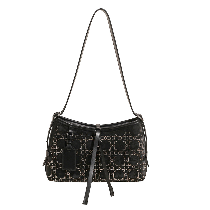 The 2025 summer new trendy bag, a single-bag crossbody bag, is fashionable with rivets, casual, simple and stylish, and has a high-quality feel for women Item Picture