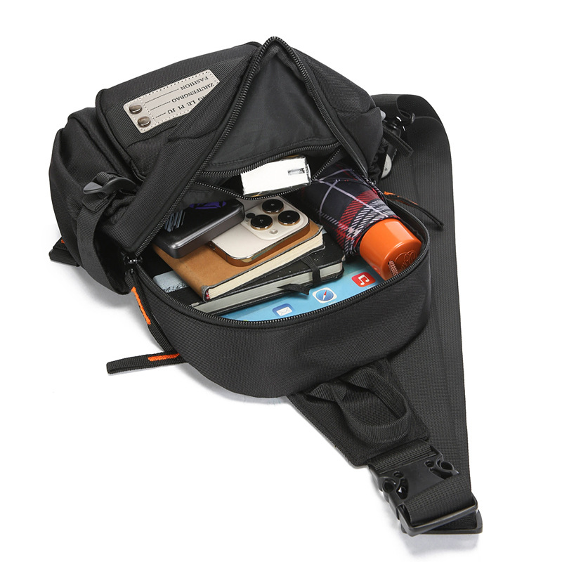 Amazon cross-border men's chest bag, outdoor single-shoulder travel crossbody bag wholesale, multi-functional dual-purpose commuting backpack Application Scenario