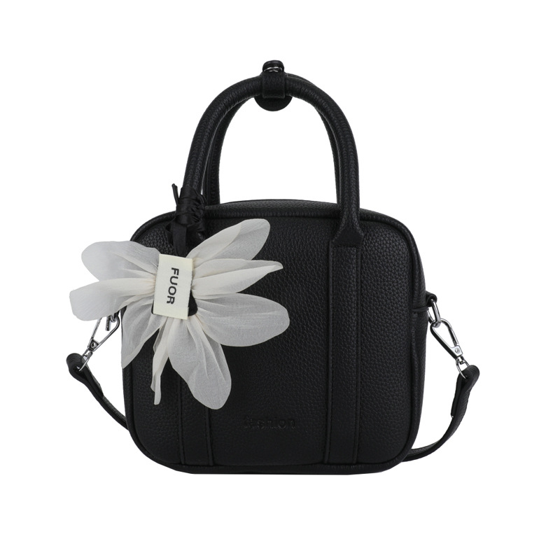 Commuting versatile small square bag 2025 Summer Niche design Boston bag Fashionable mini handbag Women's crossbody bag Item Picture