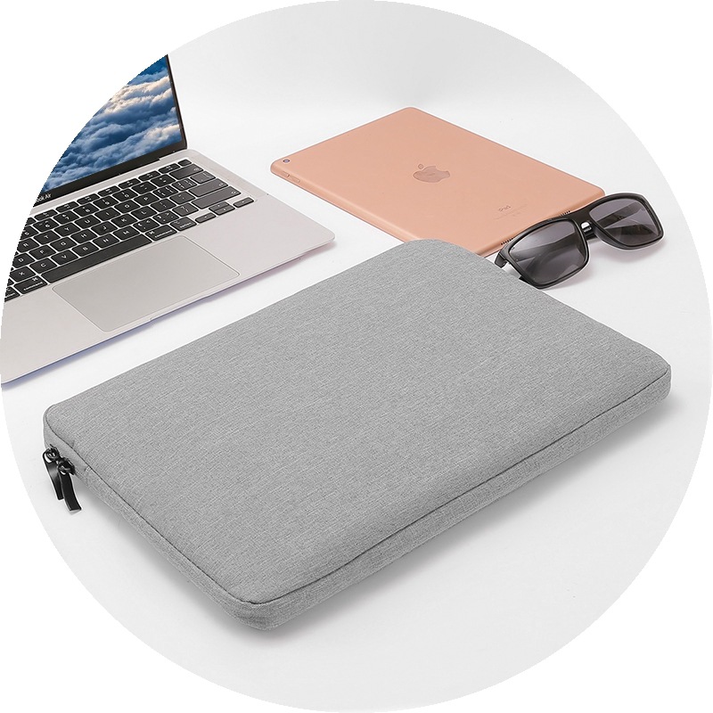 Available in stock, durable, one-piece consignment, 13 Oxford cloth thickened with fleece, bidirectional zipper, 15-inch computer inner liner bag Application Scenario