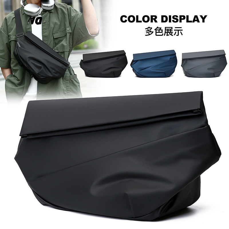 Wholesale 2024 new trendy men's crossbody bag, water-resistant ipad multi-functional chest bag, cool crossbody single-shoulder bag details Picture