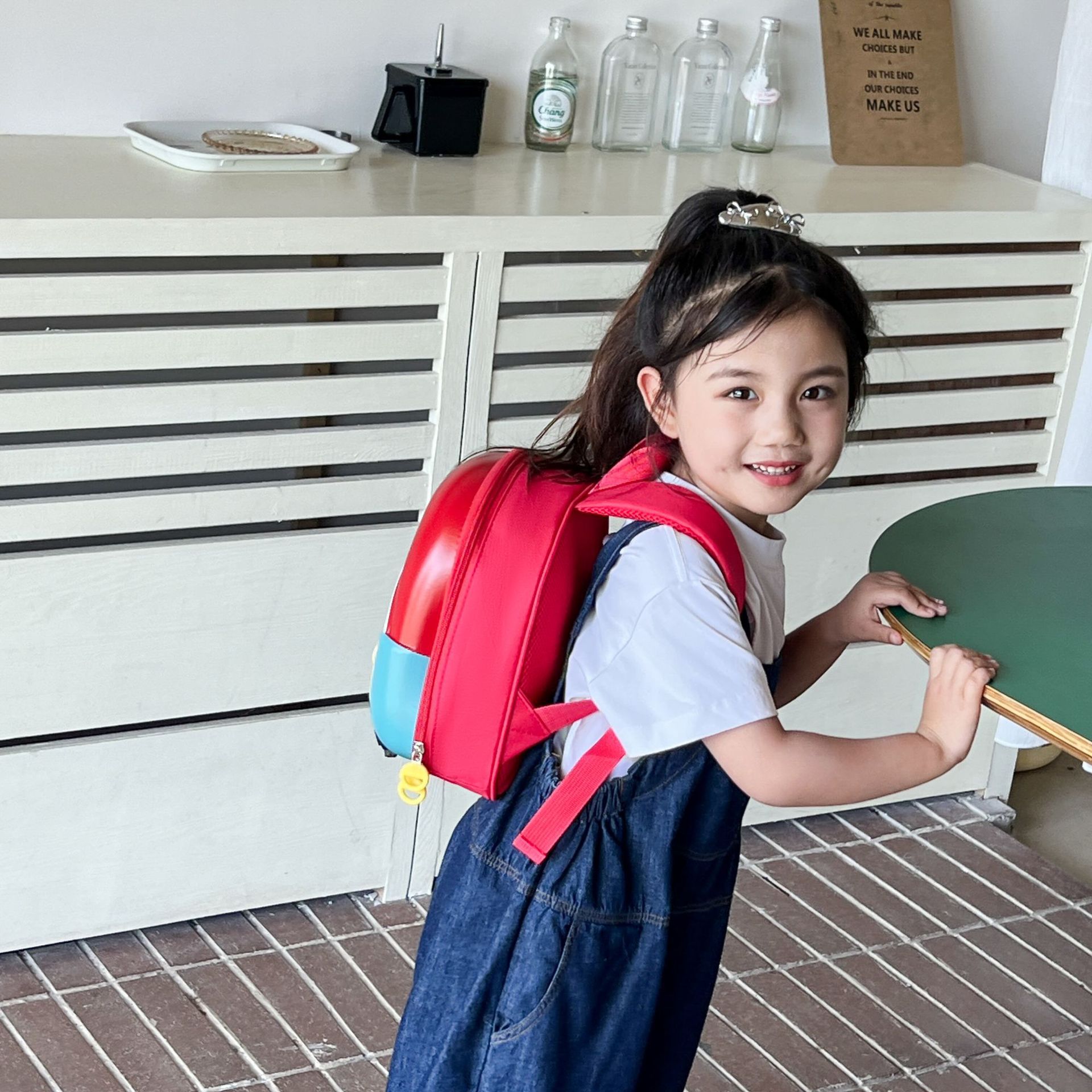 New children's kindergarten schoolbag, cute anime car hard shell backpack, lunch bag, mini baby backpack Application Scenario
