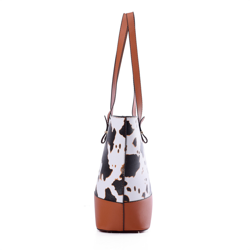 Cross-border new 2024 Women's bag, fashionable large-capacity hand-held buns, mother bag, four-piece set, single-shoulder crossbody bag wholesale bag Application Scenario