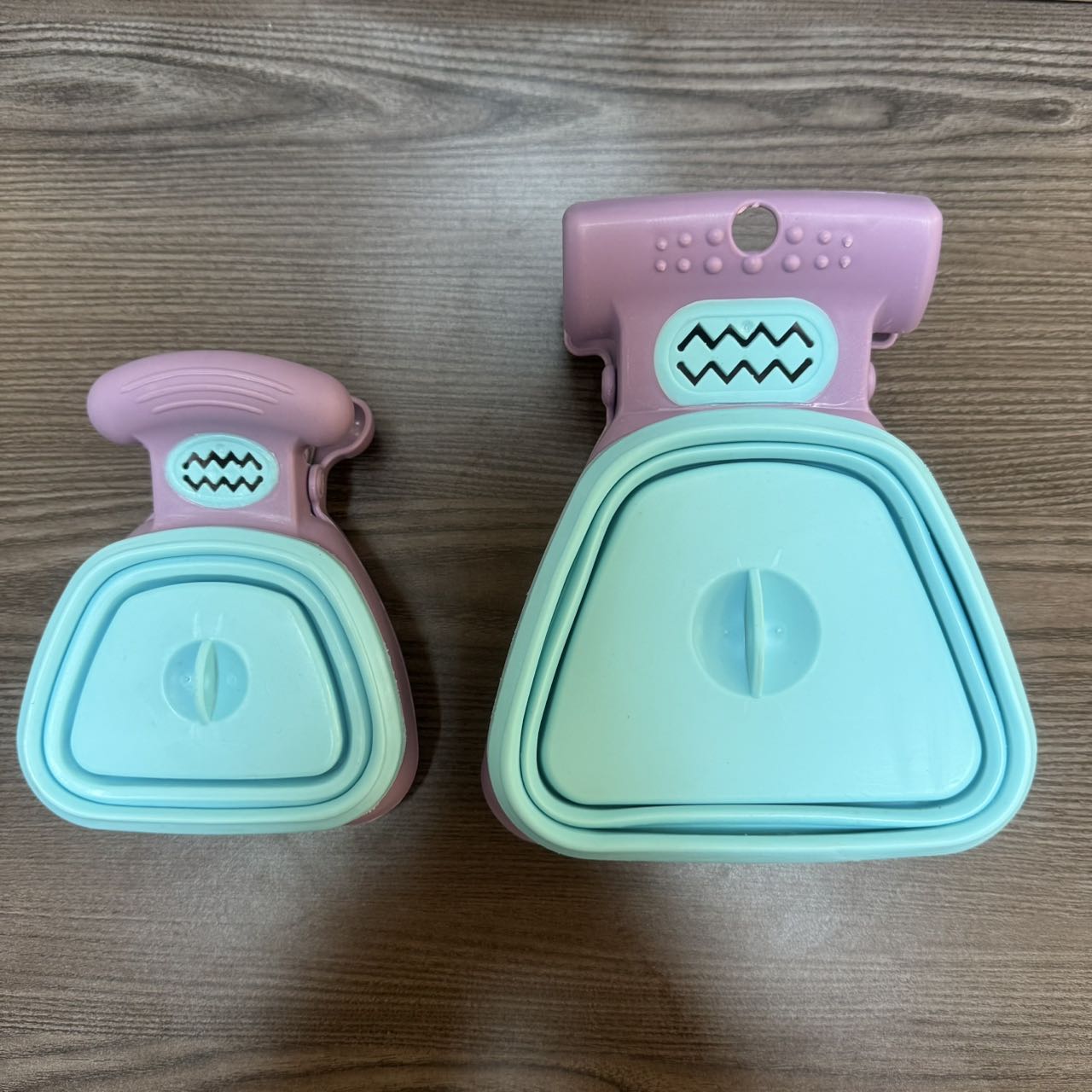 Folding toilet bowl Item Picture